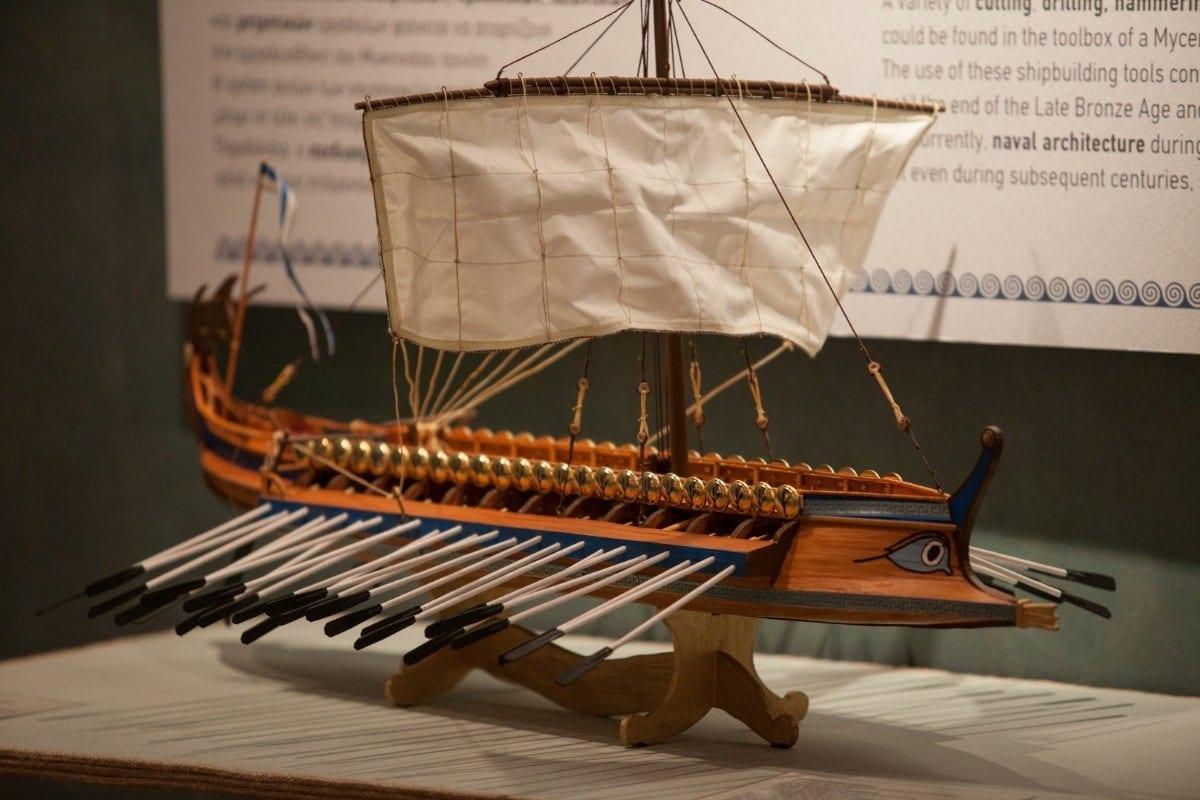 Exposición El barco de Teseo en la Sala Amadís