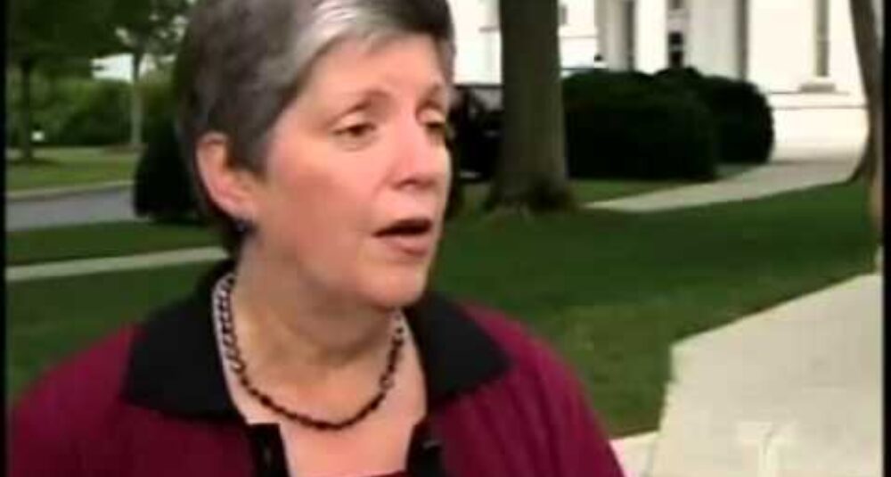 16/8/2010 - Juan Carlos Hidalgo comenta la reforma migratoria en Telemundo