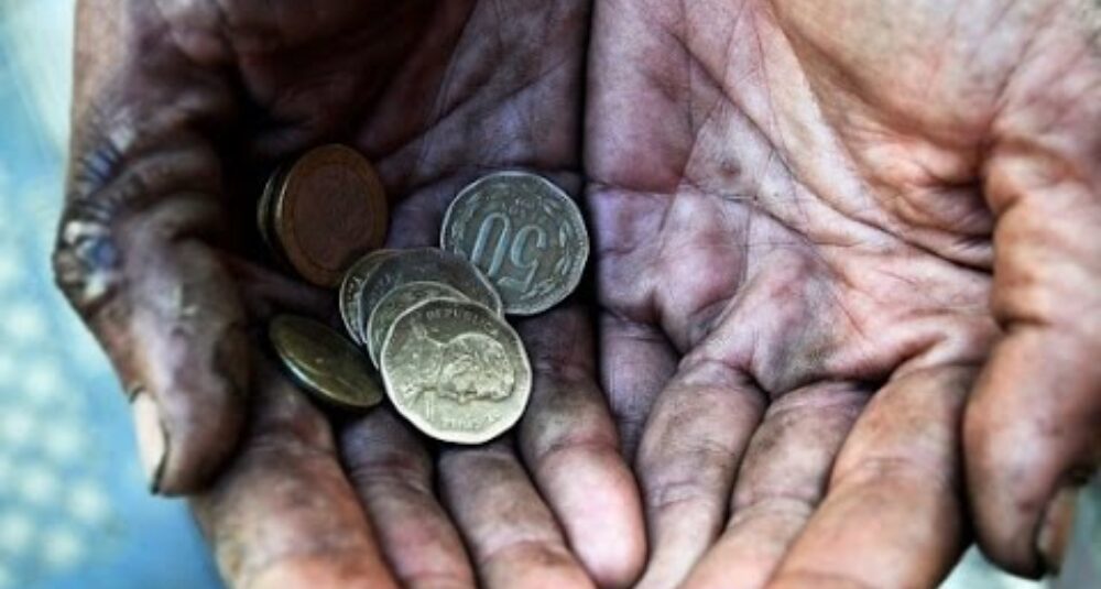 ¿Qué hacer con la pobreza?: Martín Krause - UElCato FPP 2014